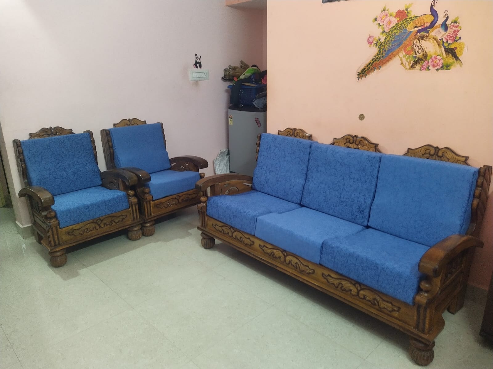 A professionally cleaned living room